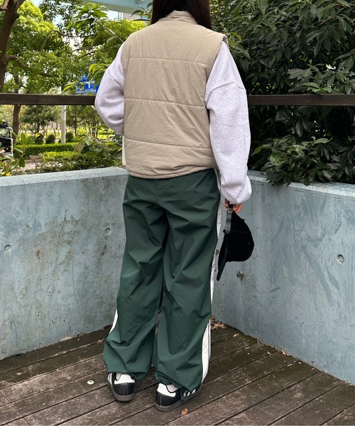 kutir（クティール）の「刺繍ロゴラインパンツ（その他パンツ・レディース・ネイビー/グリーン/ライトベージュ・LARGE/SMALL/MEDIUM）」の12枚目の写真