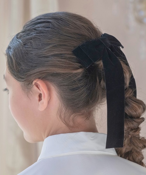 Catherine Cottage（キャサリンコテージ）の「ベロアリボンヘアクリップ（バレッタ/ヘアクリップ・キッズ・ブラック・FREE）」の4枚目の写真