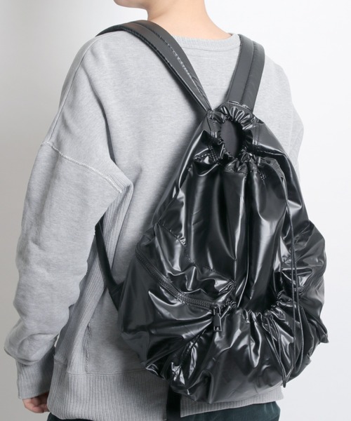MASSIVE STORE（マッシブストア）の「【recomend selection/セレクト】フェイクレザードロストリング バックパック リュック　2308HCJB115（バックパック/リュック・メンズ・シルバー/ブラック・FREE）」の15枚目の写真