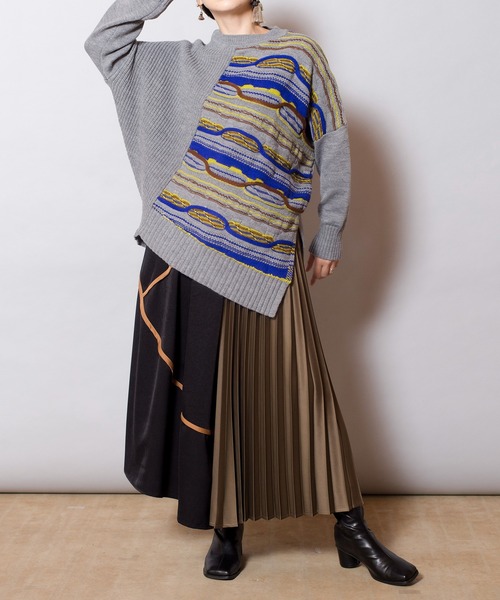 OSMOSIS(オズモーシス)の「プリーツ切替スカート(スカート・レディース・カーキ/ブラック・ONE SIZE)」の7枚目の写真