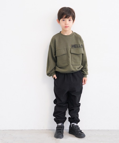 coca（coca）（コカ）の「キッズ 裏毛胸フラップポケットトップス（スウェット・キッズ・ブラック/カーキ・110/130/140/120）」の7枚目の写真