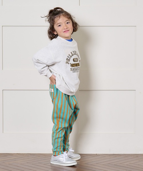 BIG FIELD(ビッグフィールド)の「ナガソデリブツキプリントロンT(80~150cm)(Tシャツ/カットソー・キッズ・オフホワイト/キャメル/ライトブルー/チャコール・120/130/140/90/100/110/95/150/80)」の10枚目の写真