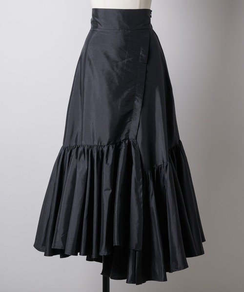 VIOLETTA（ヴィオレッタ）の「グロッシーフレアイレヘムスカート（スカート・レディース・ブラック/アイボリー/ロイヤルブルー・S/M）」の12枚目の写真