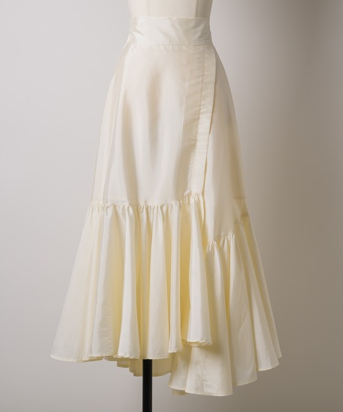 VIOLETTA（ヴィオレッタ）の「グロッシーフレアイレヘムスカート（スカート・レディース・ブラック/アイボリー/ロイヤルブルー・S/M）」の13枚目の写真