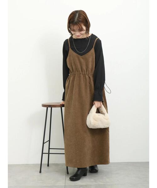 Samansa Mos2 blue（サマンサモスモスブルー）の「バブルコールキャミワンピース（ワンピース・レディース・チャコールグレー/モカ/ブラック・F）」の5枚目の写真