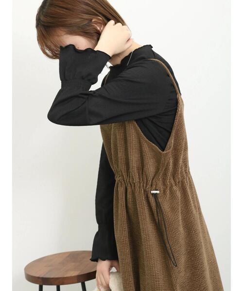 Samansa Mos2 blue（サマンサモスモスブルー）の「バブルコールキャミワンピース（ワンピース・レディース・チャコールグレー/モカ/ブラック・F）」の17枚目の写真