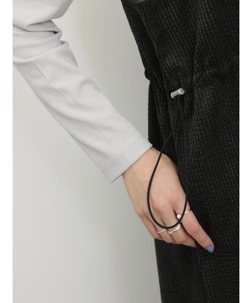 Samansa Mos2 blue（サマンサモスモスブルー）の「バブルコールキャミワンピース（ワンピース・レディース・チャコールグレー/モカ/ブラック・F）」の22枚目の写真