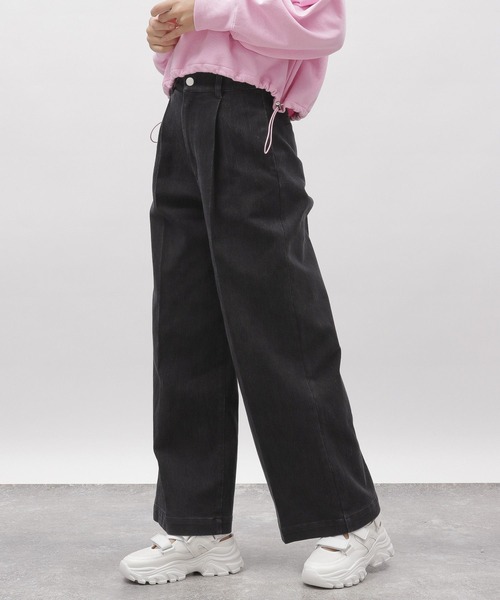 LAKOLE（ラコレ）の「ワンタックワイドデニム / 102224（デニムパンツ・レディース・チャコール/ライトブルー/アクア・LARGE/MEDIUM/SMALL）」の14枚目の写真