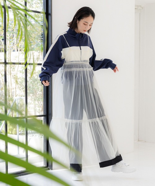 LAKOLE（ラコレ）の「ワンタックワイドデニム / 102224（デニムパンツ・レディース・チャコール/ライトブルー/アクア・LARGE/MEDIUM/SMALL）」の4枚目の写真