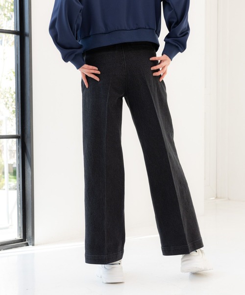 LAKOLE（ラコレ）の「ワンタックワイドデニム / 102224（デニムパンツ・レディース・チャコール/ライトブルー/アクア・LARGE/MEDIUM/SMALL）」の8枚目の写真