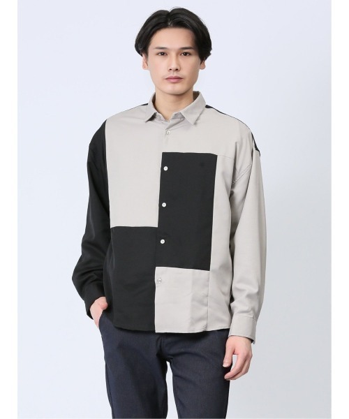 TAKA-Q（タカキュー）の「クレイジー切替 レギュラーカラー長袖BIGシャツ（シャツ/ブラウス・メンズ・ブルー/ブラック/ホワイト・MEDIUM/LARGE）」の2枚目の写真