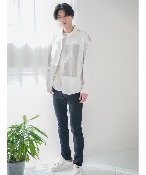 TAKA-Q（タカキュー）の「クレイジー切替 レギュラーカラー長袖BIGシャツ（シャツ/ブラウス・メンズ・ブルー/ブラック/ホワイト・MEDIUM/LARGE）」の5枚目の写真