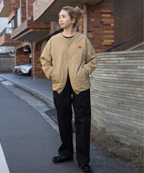 UNIVERSAL OVERALL（ユニバーサルオーバーオール）の「NYLON JACKET/ナイロンジャケット/ジャケット（ナイロンジャケット・メンズ・ブラック/ベージュ・L/M）」の2枚目の写真