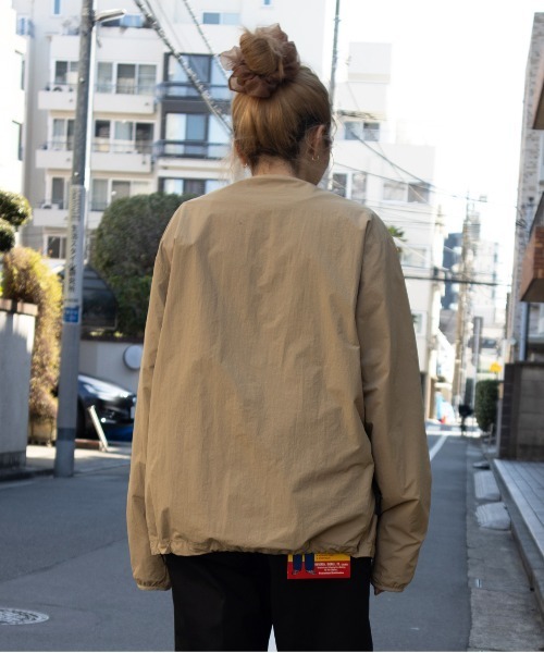 UNIVERSAL OVERALL（ユニバーサルオーバーオール）の「NYLON JACKET/ナイロンジャケット/ジャケット（ナイロンジャケット・メンズ・ブラック/ベージュ・L/M）」の17枚目の写真