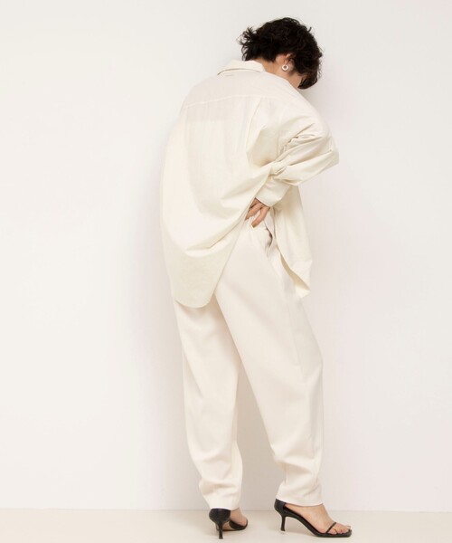 NOLLEY’S（ノーリーズ）の「ウォッシャブルダブルクロスカーブパンツ（その他パンツ・レディース・オフホワイト/ブラック・40/38/36）」の12枚目の写真