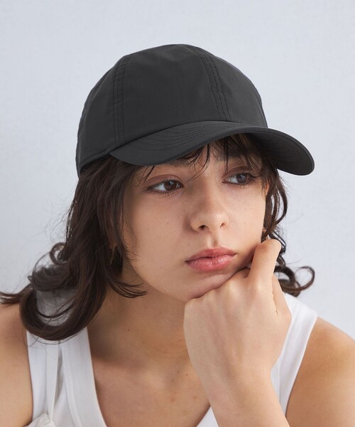 green label relaxing(グリーンレーベルリラクシング)の「コットン ポリエステル キャップ - UVケア -(キャップ・レディース・ベージュ/ネイビー/オフホワイト/ブラック/ダークグレー/モカ・FREE)」の9枚目の写真