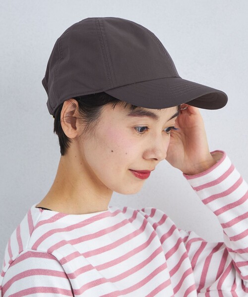 green label relaxing(グリーンレーベルリラクシング)の「コットン ポリエステル キャップ - UVケア -(キャップ・レディース・ベージュ/ネイビー/オフホワイト/ブラック/ダークグレー/モカ・FREE)」の12枚目の写真