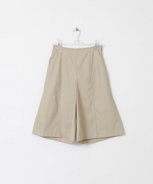 LAATO（ラート）の「eco leather short pants（その他パンツ・レディース・ブラウン/グレー・FREE）」の2枚目の写真