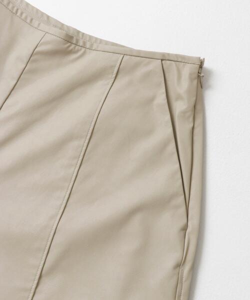 LAATO（ラート）の「eco leather short pants（その他パンツ・レディース・ブラウン/グレー・FREE）」の3枚目の写真