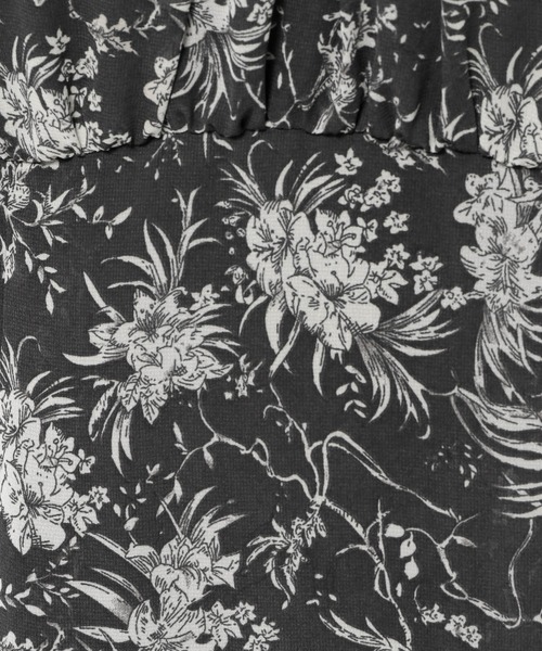 mysty woman（ミスティウーマン）の「Vネックエンパイアワンピース　113635（ワンピース・レディース・アイボリー/ブラック/グレー系その他/ホワイト/ライトグリーン/ブラック系その他・FREE）」の21枚目の写真