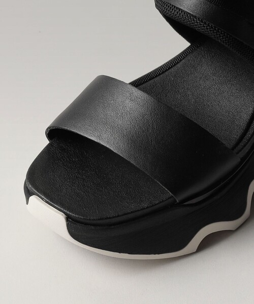 SOREL（ソレル）の「＜SOREL＞KINETIC IMPACT SLING（サンダル・レディース・ベージュ/ブラック・22.5cm/23cm/24cm/25cm）」の12枚目の写真