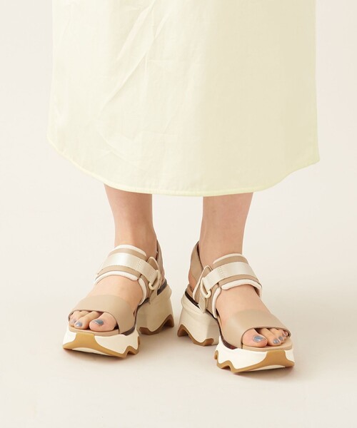 SOREL（ソレル）の「＜SOREL＞KINETIC IMPACT SLING（サンダル・レディース・ベージュ/ブラック・22.5cm/23cm/24cm/25cm）」の16枚目の写真