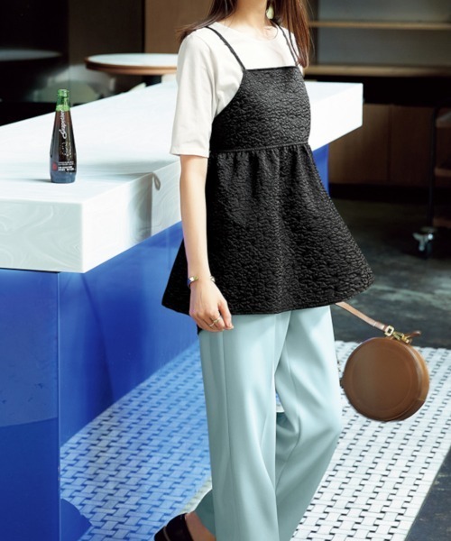 nissen(ニッセン)の「ふくれジャガードキャミソール+無地Tシャツ 2点セット(キャミソール・レディース・ブラック/オフホワイト・S/M/L/LL)」の6枚目の写真