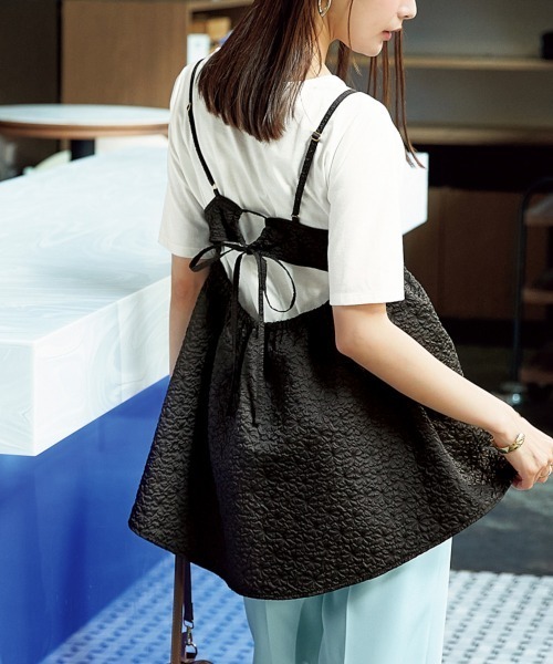 nissen(ニッセン)の「ふくれジャガードキャミソール+無地Tシャツ 2点セット(キャミソール・レディース・ブラック/オフホワイト・S/M/L/LL)」の7枚目の写真