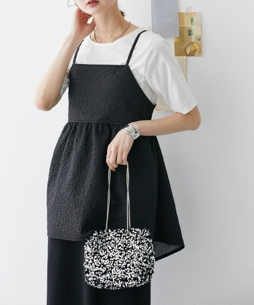 nissen(ニッセン)の「ふくれジャガードキャミソール+無地Tシャツ 2点セット(キャミソール・レディース・ブラック/オフホワイト・S/M/L/LL)」の11枚目の写真