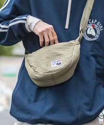 JOHN'S CLOSET（ジョンズクローゼット）の「【a-r】〔Red Cap Girl/レッドキャップガール〕ピスタグ付き ミニナイロンバッグ（ボディバッグ/ウエストポーチ）」