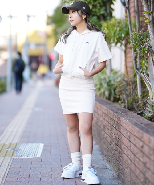 RVCA(ルーカ)の「RVCA/ルーカ ワンピース PC BE043-500(ワンピース・レディース・ブラック/ホワイト/ピンクベージュ・S/M)」の8枚目の写真