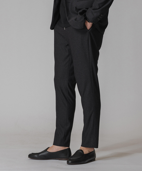 EDIFICE（エディフィス）の「”ストレッチ機能”ドライバスケット イージーパンツ【セットアップ着用可】（その他パンツ・メンズ・ネイビー/ベージュ/ブラック・LARGE/MEDIUM/SMALL/X-LARGE）」の11枚目の写真