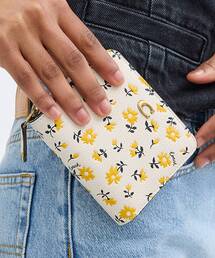 COACH（コーチ）の「ビルフォールド ウォレット・フローラル プリント（財布）」