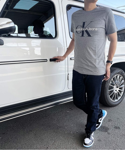 Calvin Klein Jeans（カルヴァンクラインジーンズ）の「Calvin Klein Jeans/ カルバンクラインジーンズ CK モノグラム 半袖Tシャツ CORE MONOGRAM SLIM TEE（Tシャツ/カットソー・メンズ・ブラック/ホワイト/ネイビー/グレー・S/M/L/XL）」の6枚目の写真