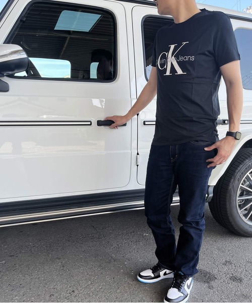 Calvin Klein Jeans（カルヴァンクラインジーンズ）の「Calvin Klein Jeans/ カルバンクラインジーンズ CK モノグラム 半袖Tシャツ CORE MONOGRAM SLIM TEE（Tシャツ/カットソー・メンズ・ブラック/ホワイト/ネイビー/グレー・S/M/L/XL）」の8枚目の写真