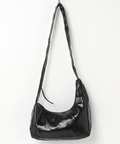 gossip！ロサンゼルス（ゴシップロサンゼルス）の「【新色追加】 シャーリングリボンレザーショルダーバッグ（ハンドバッグ・レディース・ホワイト/ブラック/シルバー/ブラウン/シャンパン/ブルー・FREE）」の17枚目の写真