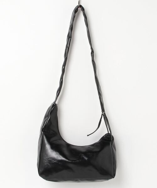 gossip！ロサンゼルス（ゴシップロサンゼルス）の「【新色追加】 シャーリングリボンレザーショルダーバッグ（ハンドバッグ・レディース・ホワイト/ブラック/シルバー/ブラウン/シャンパン/ブルー・FREE）」の16枚目の写真