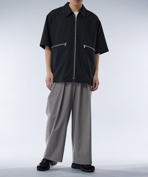 UNITED TOKYO(ユナイテッドトウキョウ)の「スーツウール ジップシャツブルゾン(ブルゾン・メンズ・ブラック/ダークグレー・1/2)」の17枚目の写真