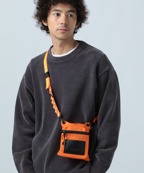 BAYFLOW(ベイフロー)の「マルチストラップショルダーバッグ(ショルダーバッグ・メンズ・ブラック/オレンジ/グレー/グリーン・FREE)」の7枚目の写真