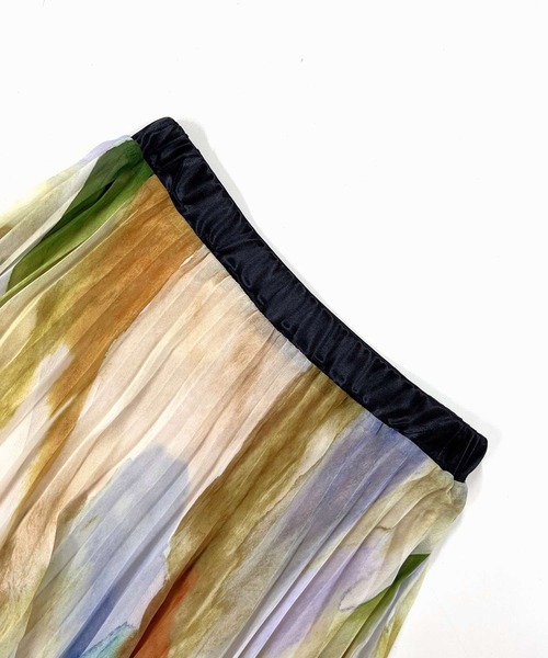 Q（キュー）の「ニュアンスカラープリーツスカート（スカート・レディース・イエロー系その他/グリーン系その他・MEDIUM）」の14枚目の写真