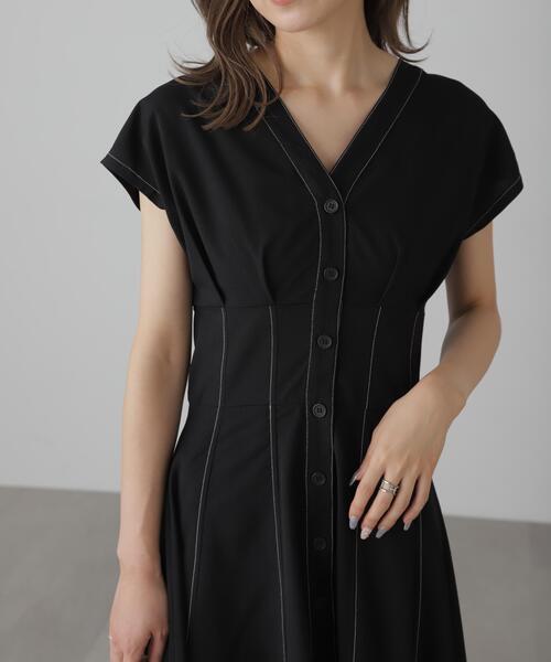 FREE'S MART（フリーズマート）の「【3サイズ展開XS-M】ウエストシェイプ配色ステッチワンピース【低身長サイズ有】（ワンピース・レディース・イエロー/ホワイト/ブラウン/ブラック・X-SMALL/SMALL/MEDIUM）」の12枚目の写真