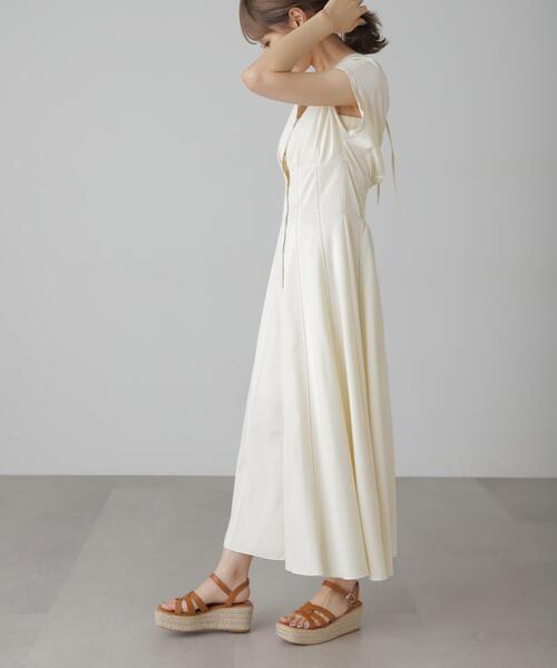 FREE'S MART（フリーズマート）の「【3サイズ展開XS-M】ウエストシェイプ配色ステッチワンピース【低身長サイズ有】（ワンピース・レディース・イエロー/ホワイト/ブラウン/ブラック・X-SMALL/SMALL/MEDIUM）」の17枚目の写真