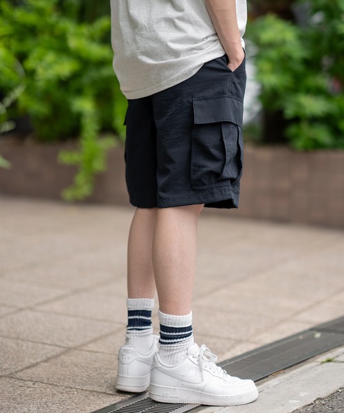 SIDEWAY STANCE（サイドウェイスタンス）の「【SIDEWAY STANCE】ポリワッシャー ワイド ショーツ カーゴパンツ（カーゴパンツ・メンズ・ブラック/カーキ/ネイビー・MEDIUM/LARGE/X-LARGE/SMALL）」の11枚目の写真