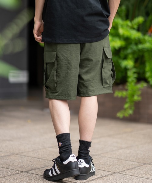 SIDEWAY STANCE（サイドウェイスタンス）の「【SIDEWAY STANCE】ポリワッシャー ワイド ショーツ カーゴパンツ（カーゴパンツ・メンズ・ブラック/カーキ/ネイビー・MEDIUM/LARGE/X-LARGE/SMALL）」の7枚目の写真