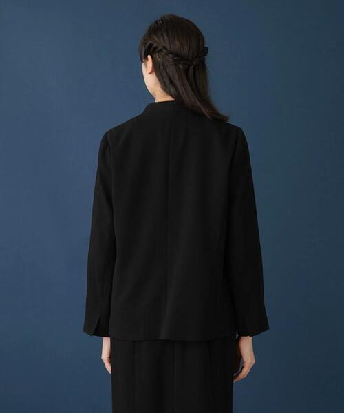 Leilian(レリアン)の「【セットアップ対応商品】ノーカラージャケット【プラス企画】(ノーカラージャケット・レディース・ブラック・13/17)」の12枚目の写真