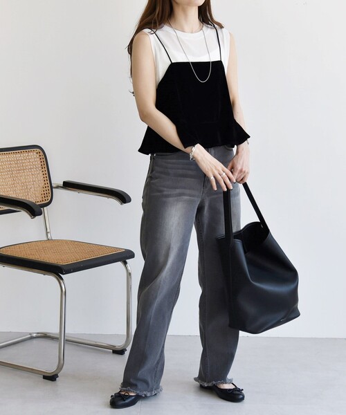 quaranciel(カランシエル)の「quaranciel:〈手洗い可能〉フロッキー ペプラム キャミソール(キャミソール・レディース・ブラック/グレー・ONE SIZE)」の7枚目の写真