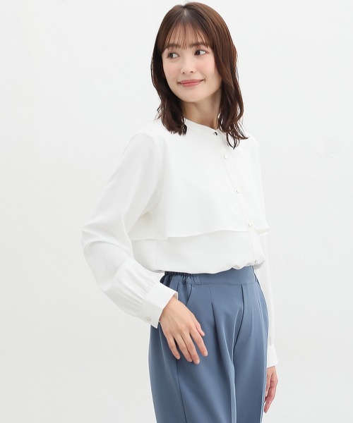 Honeys(ハニーズ)の「ケープ風ブラウス(シャツ/ブラウス・レディース・ネイビー/ホワイト/ダークブラウン/グレイッシュベージュ・S/M/L/LL/3L)」の6枚目の写真