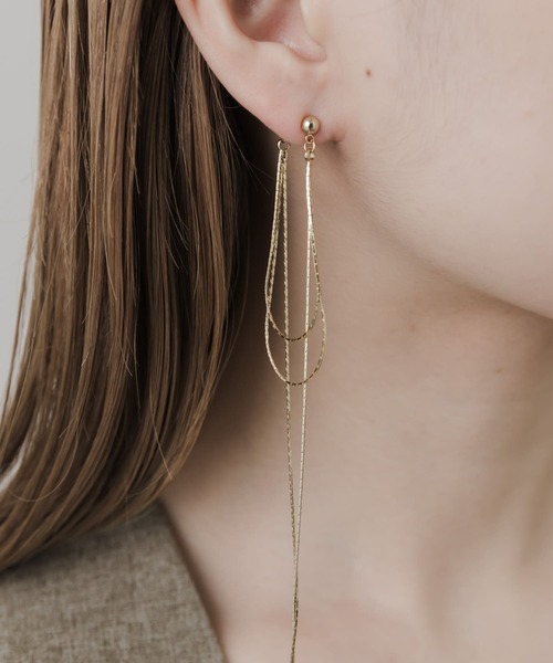 SMELLY（スメリー）の「チェーンループロングピアス（ピアス（両耳用）・レディース・ゴールド・-）」の2枚目の写真