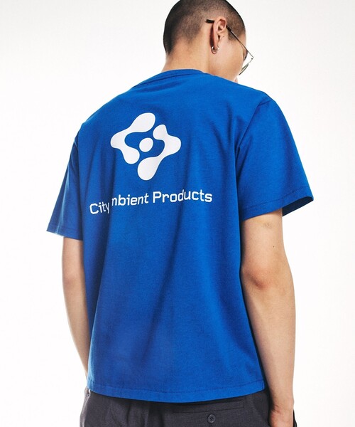 City Ambient Products(シティアンビエントプロダクツ)の「City Ambient Products: スタンダード ロゴ プリント Tシャツ(Tシャツ/カットソー・メンズ・ブラック/ホワイト系/ダークグレー/ホワイト/ブルー/レッド・X-LARGE/LARGE/MEDIUM/SMALL)」の5枚目の写真