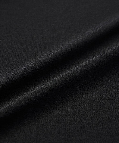 DESCENTE（デサント）の「【SPORTS STYLE】TOUGH ベーシックハーフスリーブTシャツ（Tシャツ/カットソー・メンズ・ブルー/ブラック/ホワイト・M/L/S/XL）」の5枚目の写真